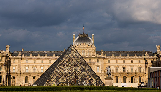 Accenture helping Louvre museum digitise its art experience